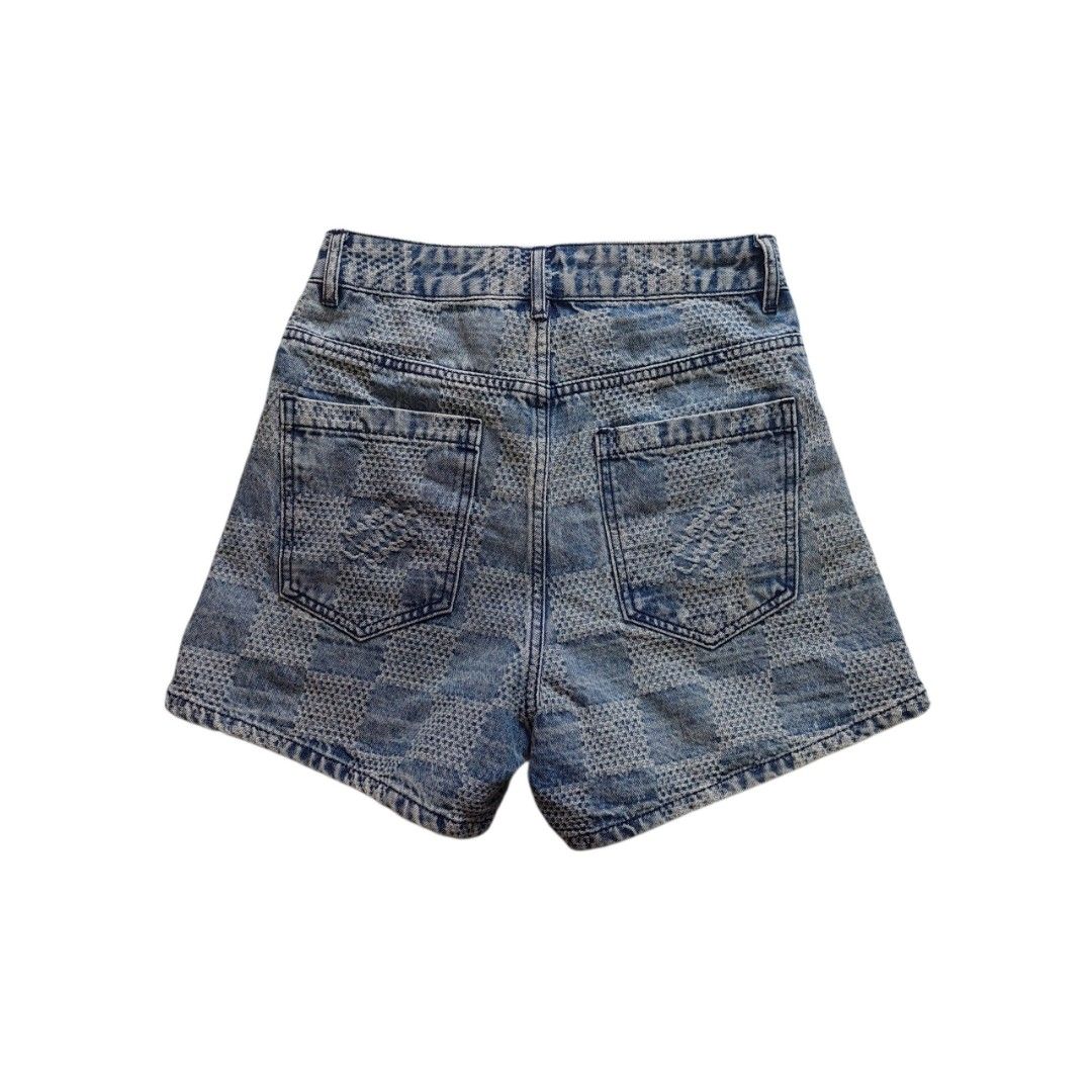 Louis Vuitton Shorts (Womens) (Category: Shorts) located in Quezon City. Submitted by y3thriftshop (Listing ID 1462674035, Image 2). Description: Tag: Louis Vuitton Shorts (Womens) Color : Denim Size : S on Tag Dimension : 26x14 Leg Opening : 11 Condition : Good Color Rate : 9/10 Price : P499.00 Issue : None RFS : Buy and Sell Additional Information : - 2 Front Pockets - 2 Back Pocket Please read: - Color may vary due to lighting - Check dimensio