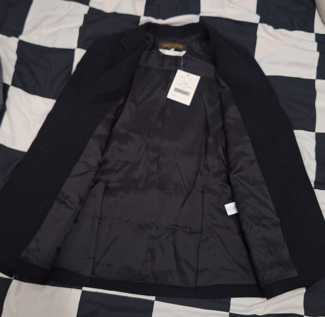 Louis Vuitton Uniformes Black Jacket (Category: Luxury Apparel) located in Puerto Princesa. Submitted by jercksthriftph (Listing ID 1462446615, Image 3). Description: - Louis Vuitton Uniformes Jacket - Color: Black - Size: 38 - Model: F52280 (2015 Asia) - Features: Gold button details on front and sleeves - Interior: Fully lined - Condition: Brand new with original tags attached.