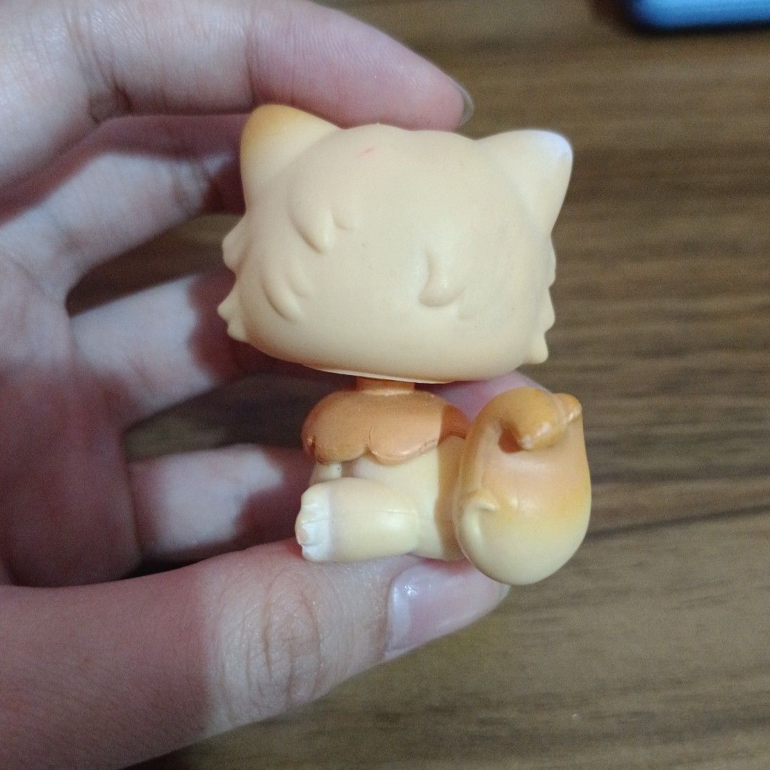 LPS|Littlest pet shop orange persian (Category: Figurines & Statues) located in Davao. Submitted by sshleepy (Listing ID 1462561733, Image 2). Description: wyiwyg! mop gcash mod jnt.