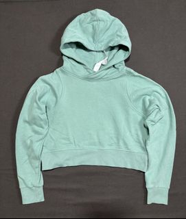 (Category: ) located in . Submitted by _limitlessfashion (Listing ID 1462458974, Image 1). Description: .