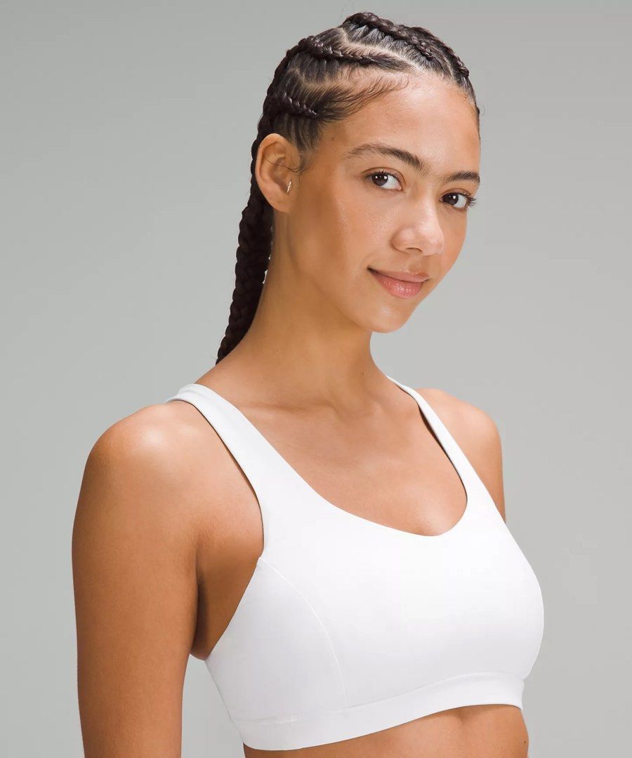 Lululemon Free to Be Serene Bra dot 2 (Category: Activewear) located in Rosales. Submitted by dariang22 (Listing ID 1462473087, Image 3). Description: - White Lululemon sports bra - Features a stylish strappy back design - Offers comfort and good support for workouts - Shows minimal signs of wear - Ready for its next active owner!.