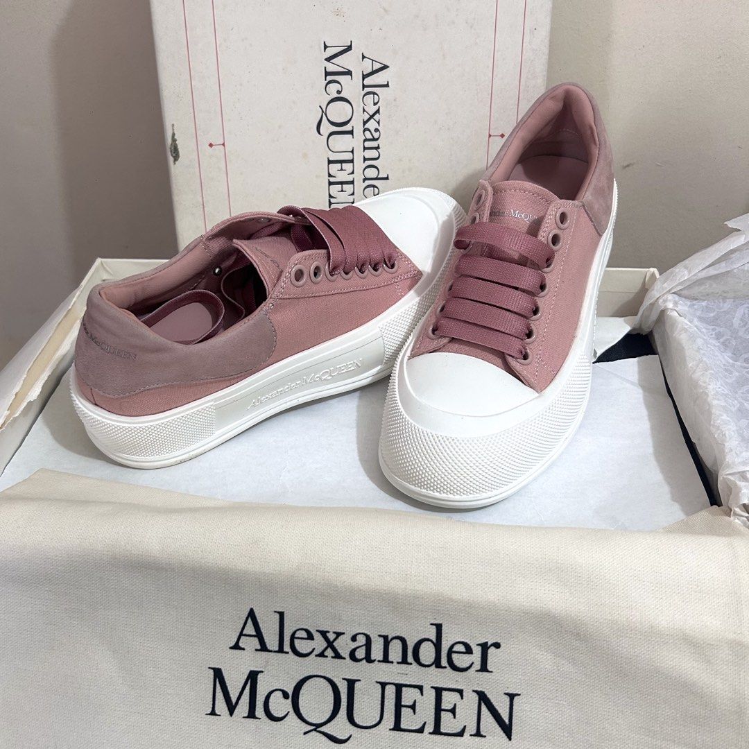 LUXURY | Alexander McQueen Sneakers — Pink | EU 37 (Category: Sneakers) located in Manila. Submitted by kristinaalcantara (Listing ID 1462497721, Image 1). Description: ₱10,500 — negotiable Selling my Alexander McQueen sneakers in Pink, size EU 37. Comes with the original box and packaging. ✨ Authenticity details/product code shown in photos ✨ Size: EU 37 ✨ Color: Pink ✨ Condition: Good pre-loved condition ✨ Original box included Selling because 