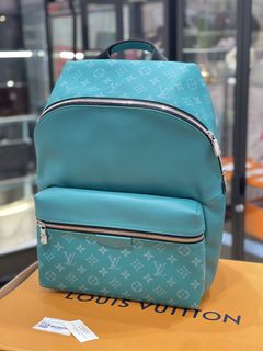 (Category: ) located in . Submitted by ys-luxe.com (Listing ID 1462544891, Image 1). Description: .