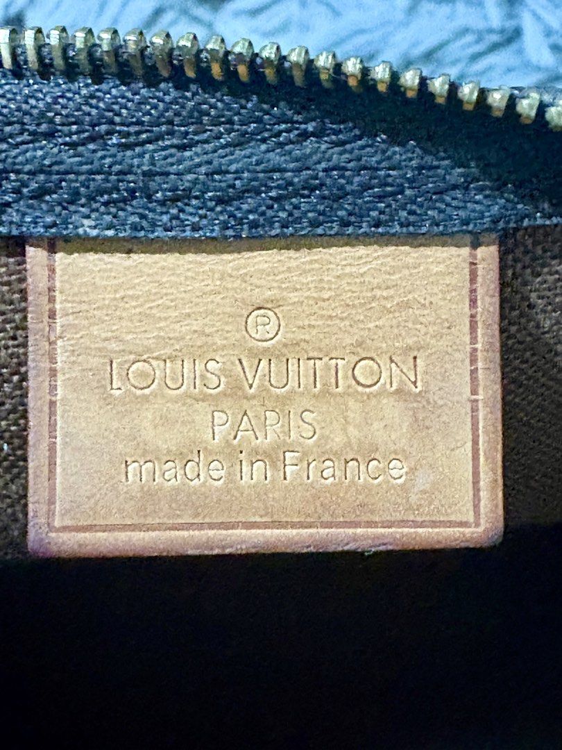 LV Nano Speedy (Category: Luxury Bags & Wallets) located in Manila. Submitted by jlj_v.2_oshop (Listing ID 1462608547, Image 2). Description: Classic LV Nano Speedy Bando crafted in the iconic Monogram coated canvas with natural cowhide leather trim and crossbody strap. These preloved bags and shoes are sourced from Japan, Korea, and Thailand through a seller friend. They are well-loved items, and authenticity is not guaranteed unless stated as o