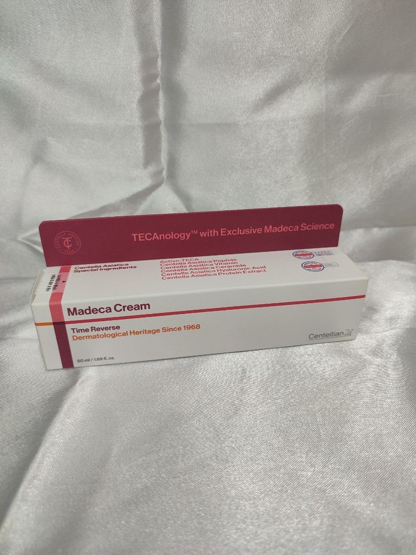 Madeca cream time reverse moisturizer total anti aging (Category: Face Care) located in Manila. Submitted by shoppingwithgee (Listing ID 1462572409, Image 1). Description: used once only for content.