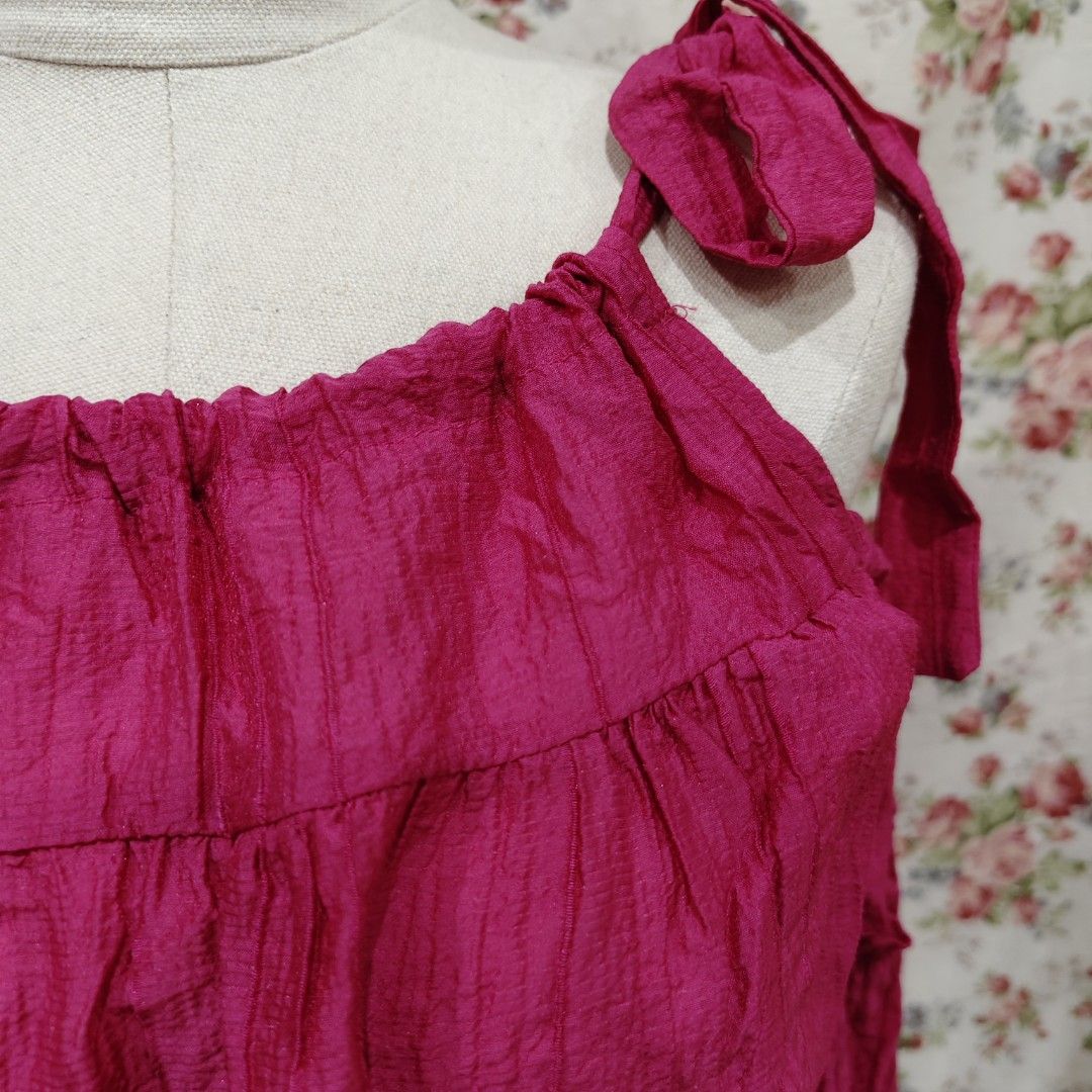 Magenta Off shoulder longsleeve Blouse (Category: Others Tops) located in Cabanatuan. Submitted by curated_cozy (Listing ID 1462471985, Image 3). Description: Thrifted! Size: S-M Bust: 42" Length: 44cm -Lightly Washed -Payment thru Gcash, Gotyme, MariBank -Shipping via J&T -Buyer shoulders Shipping Fee ‼️No Rush Order‼️ [SKU: KNT4-B2 ].
