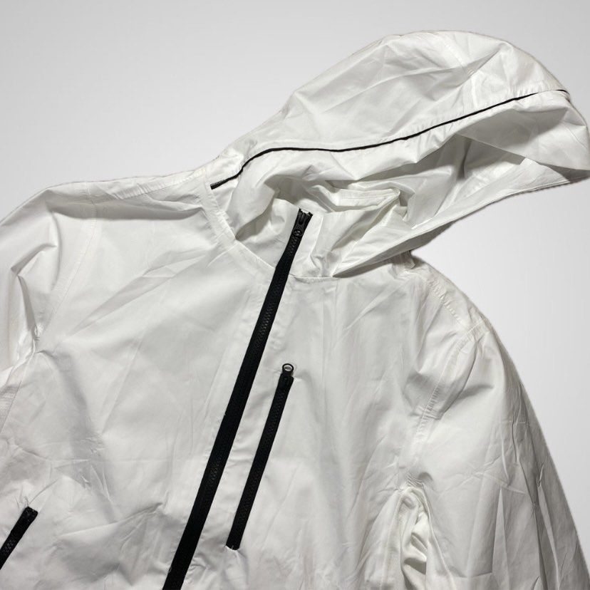 Waterproof Hooded Windbreaker Hiking Jacket (Category: Coats, Jackets and Outerwear) located in Nasipit. Submitted by yopey (Listing ID 1462643940, Image 3). Description: Magictex White 100% Polypropylene Lightweight Waterproof Hooded Windbreaker Hiking Jacket Size: L Dimes: 23x29 Condition: Excellent like new Price: 850 shipped.