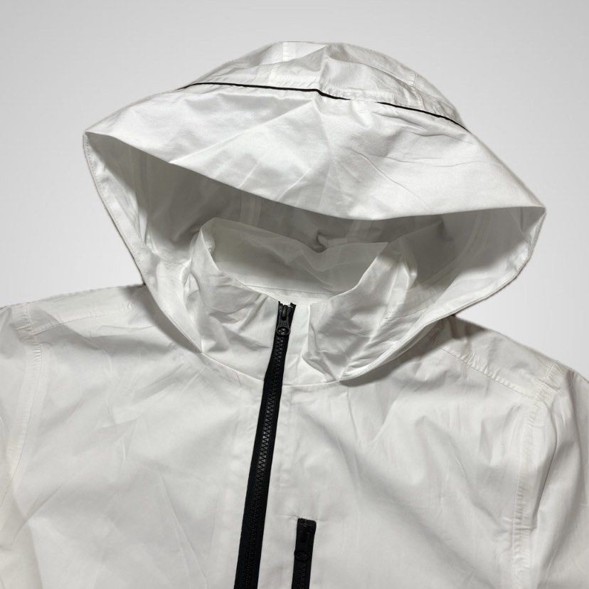Waterproof Hooded Windbreaker Hiking Jacket (Category: Coats, Jackets and Outerwear) located in Nasipit. Submitted by yopey (Listing ID 1462643940, Image 2). Description: Magictex White 100% Polypropylene Lightweight Waterproof Hooded Windbreaker Hiking Jacket Size: L Dimes: 23x29 Condition: Excellent like new Price: 850 shipped.