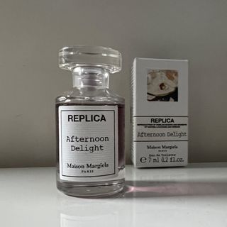 (Category: ) located in . Submitted by perfumista (Listing ID 1462440022, Image 1). Description: .