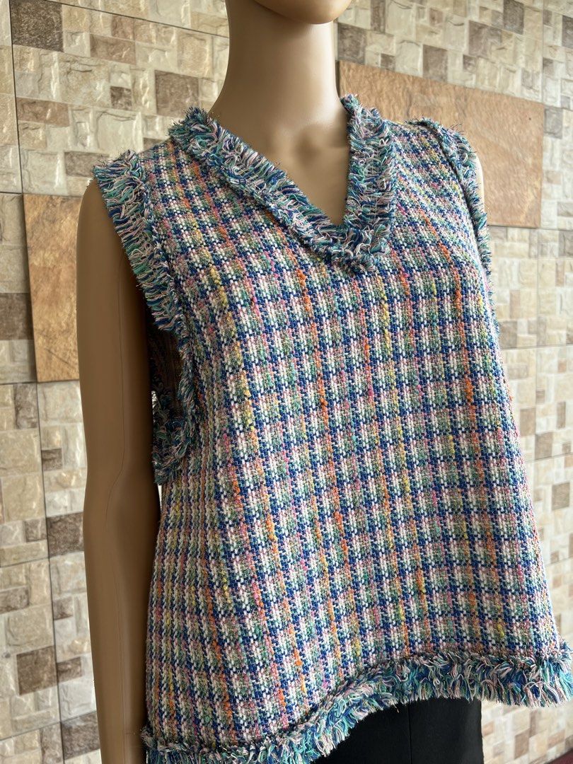 MAJE - TWEED SLEEVELESS (Category: Longsleeves) located in Bacolod City. Submitted by timelessbyjosh (Listing ID 1461730570, Image 2). Description: BEST FOR CASUAL OUTFITS SIZE : 1 ACTUAL COLOR : MULTI COLOR COLOR RATE : 10 OUT OF 10 CONDITION : NEAR NEW MATERIAL : 51 % COTTON , 23 % VISCOSE , 11 % POLYESTER , 8 % POLYAMIDE & 7 % METALLIC FIBERS ( MAIN FABRIC ) & 69 % COTTON , 18 % ACRYLIC , 8 % METALLIC FIBERS & 5 % POLYAMIDE MADE IN : FRANCE FL