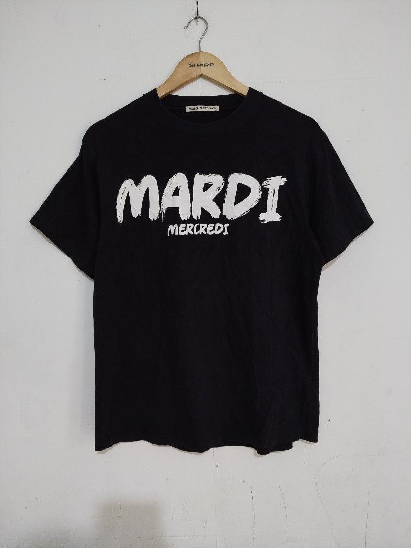 Mardi mecredi (Category: Luxury Apparel) located in Manila. Submitted by micx_0809 (Listing ID 1462600384, Image 1). Description: Mardi Mecredi shirt One Size Dimention - W19.5 x L26 Colorate - 9.8/10 Excellent Condition Sakal pa neck. 399 + SF.