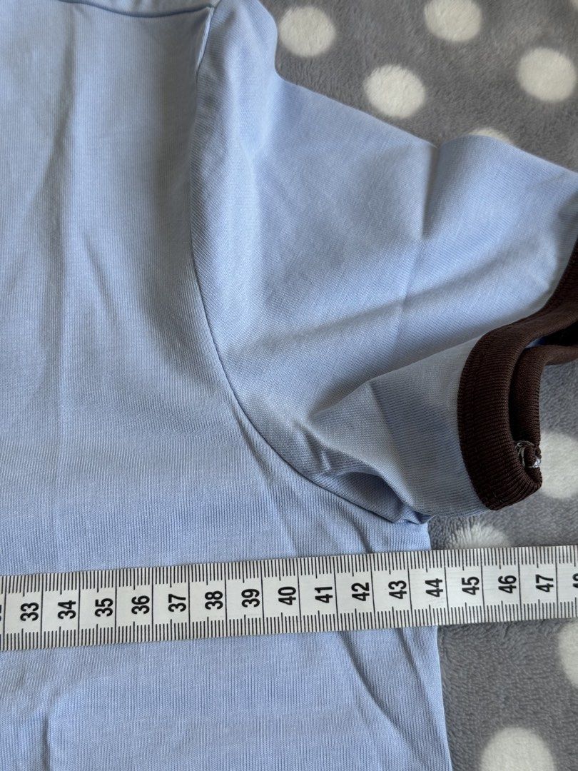 Marithe cropped （分類：T-shirt）位於 Hong Kong。 由 happy.shopaholics 提交（商品編號 1462491758，圖片 5）。簡介： Used 1-2 times。