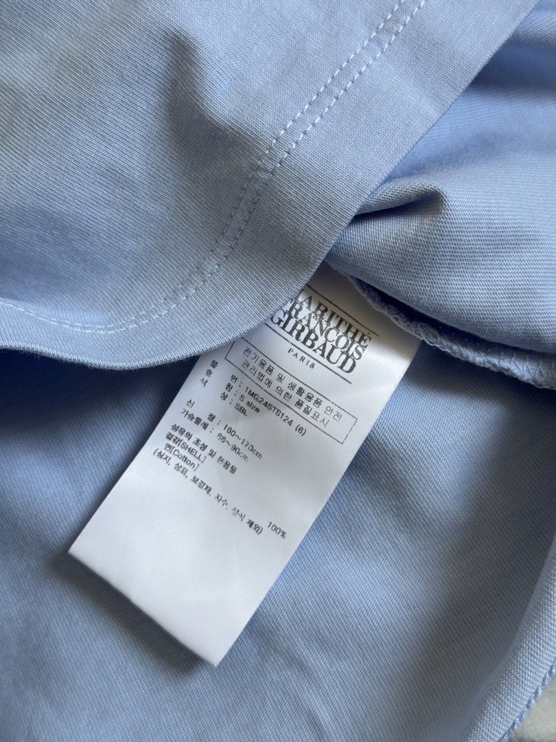 Marithe cropped （分類：T-shirt）位於 Hong Kong。 由 happy.shopaholics 提交（商品編號 1462491758，圖片 3）。簡介： Used 1-2 times。
