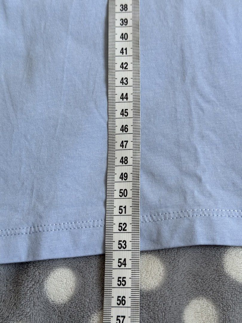 Marithe cropped （分類：T-shirt）位於 Hong Kong。 由 happy.shopaholics 提交（商品編號 1462491758，圖片 4）。簡介： Used 1-2 times。