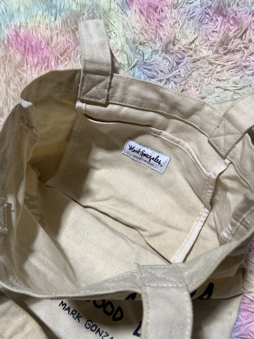 Mark gonzales tote bag (Category: Sling Bags) located in Prosperidad. Submitted by basicdept07 (Listing ID 1462612385, Image 3). Description: Mark gonzales tote bag ₱150 Very good condition Need deep wash only.