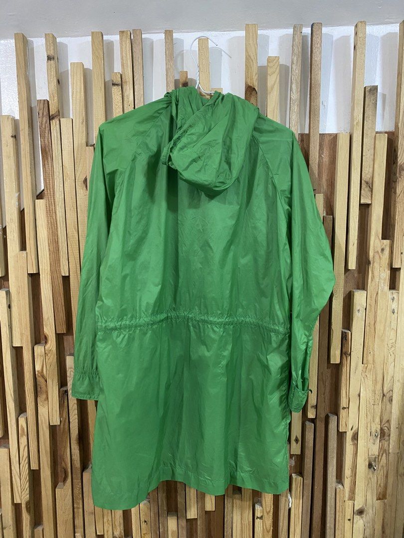 Marni Green Zip-Up Jacket (Category: Coats, Jackets and Outerwear) located in Mabalacat. Submitted by calmrabbit.ae2127 (Listing ID 1462525455, Image 2). Description: .