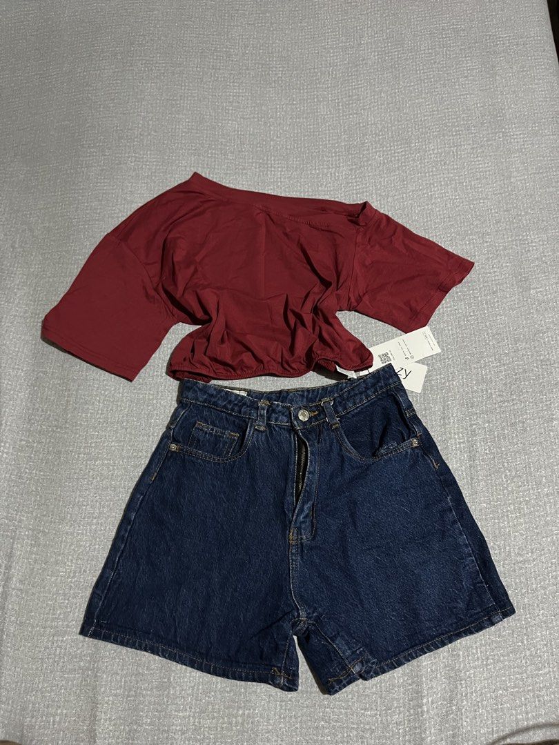 Maroon Cropped Top (Category: Sets or Coordinates) located in Manila. Submitted by az0r_ (Listing ID 1462508169, Image 3). Description: - Cute maroon cropped top with elastic hem.