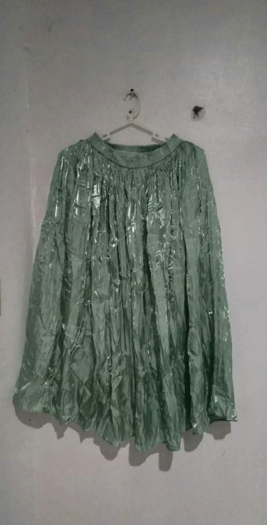 Sage Green Flowy Skirt (Category: Skirts) located in Calapan. Submitted by jyka12345 (Listing ID 1462483300, Image 1). Description: .