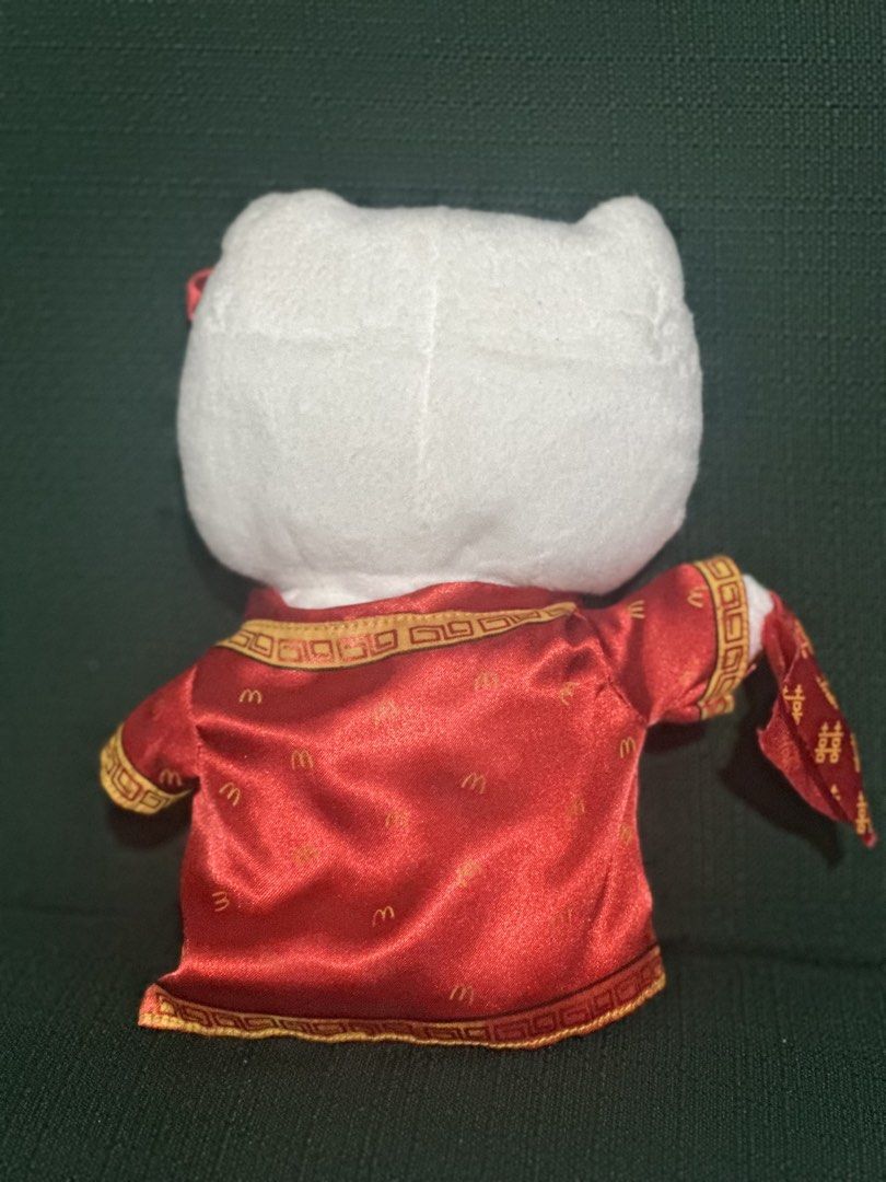 McDonald’s Hello Kitty Chinese Wedding (Category: Character Goods) located in Manila. Submitted by sytakayama (Listing ID 1462553613, Image 2). Description: faded tag Vintage Hello Kitty .