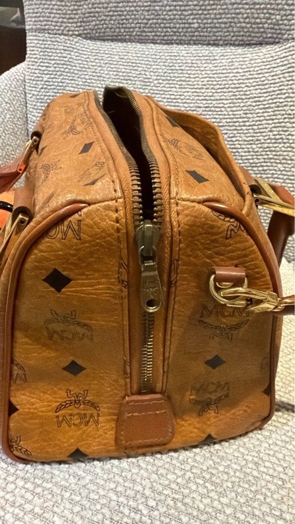 MCM Cognac (Category: Cross-body Bags) located in San Juan City. Submitted by eiaprelovedsj (Listing ID 1462487204, Image 3). Description: .