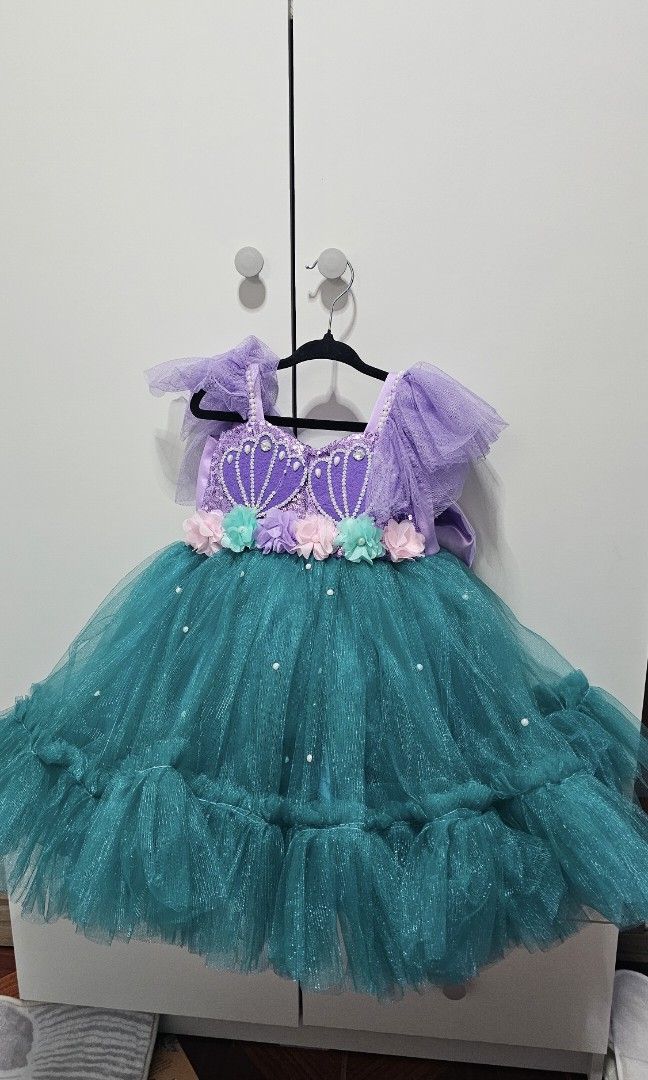Mermaid Gown for 1-2y.o (Category: Babies & Kids Fashion) located in Pasig City. Submitted by gena_bernisca (Listing ID 1462546103, Image 1). Description: Once used only during my daughter's 1st birthday. Comes with head dress..