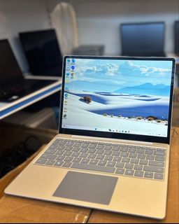 (Category: ) located in . Submitted by sglaptops (Listing ID 1462501752, Image 1). Description: .