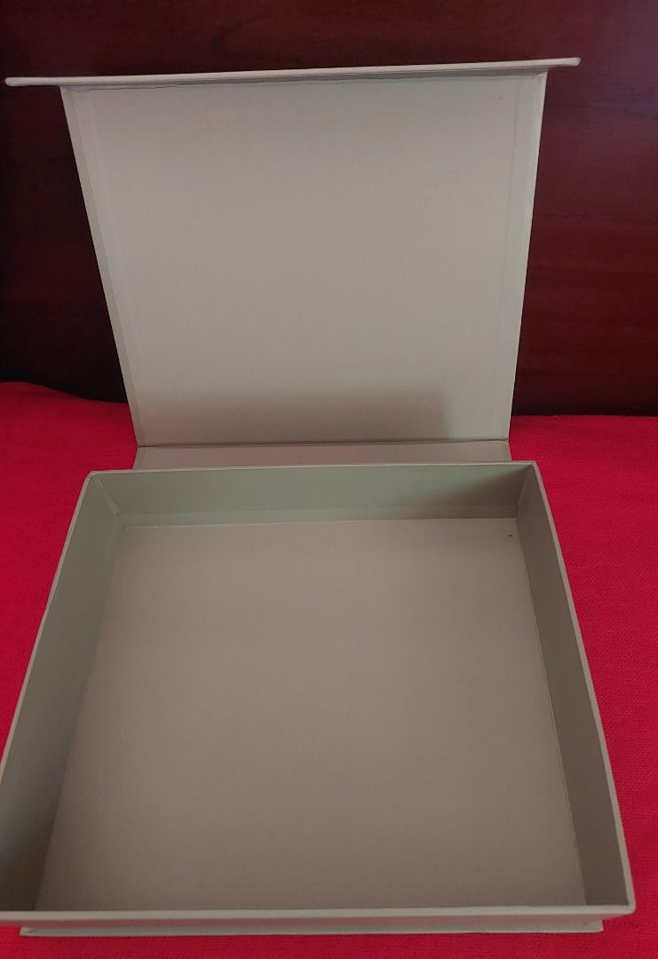 Minoz 13th Global Membership box only (Category: K-Wave Merchandise) located in Cebu City. Submitted by umijn (Listing ID 1462516796, Image 3). Description: Selling the box only no kit included Shipping & handling fee charge to buyer .