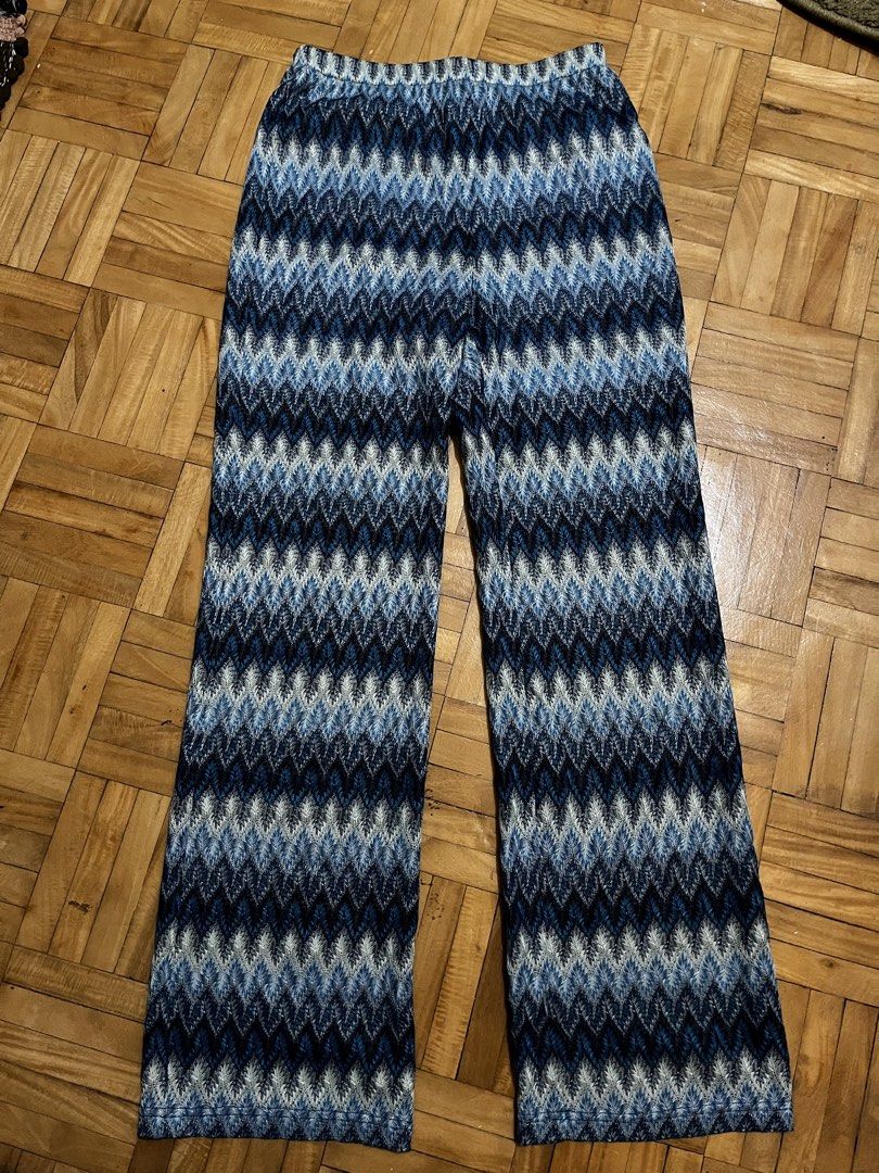 MISSONI PANTS Just Because Blue Zigzag Pattern Wide Leg Pants Medium (Category: Other Bottoms) located in Manila. Submitted by adamscloset (Listing ID 1462525326, Image 1). Description: - Brand: Just Because - Pattern: Cool zigzag - Colors: Blue, black, and white - Style: Wide leg - Waistband: Elastic for comfort - Size: Medium - RSF: Change of style - Only worn once.
