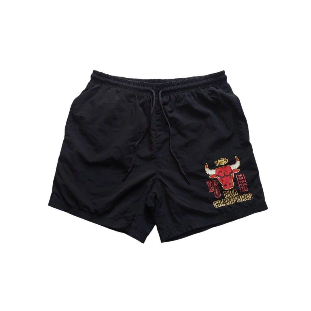Mitchell & Ness Woven Shorts (Category: Shorts) located in Quezon City. Submitted by y3thriftshop (Listing ID 1462673923, Image 1). Description: Tag: Mitchell & Ness Woven Shorts Color : Black Size : M on Tag Dimension : 32-35x16.5 Leg Opening : 12.5 Condition : Good Color Rate : 9/10 Price : P499.00 Issue : Sign of Usage RFS : Buy and Sell Additional Information : - 2 Front Pockets - 1 Back Pocket - With Mesh Inner Lining Please read: - Color ma