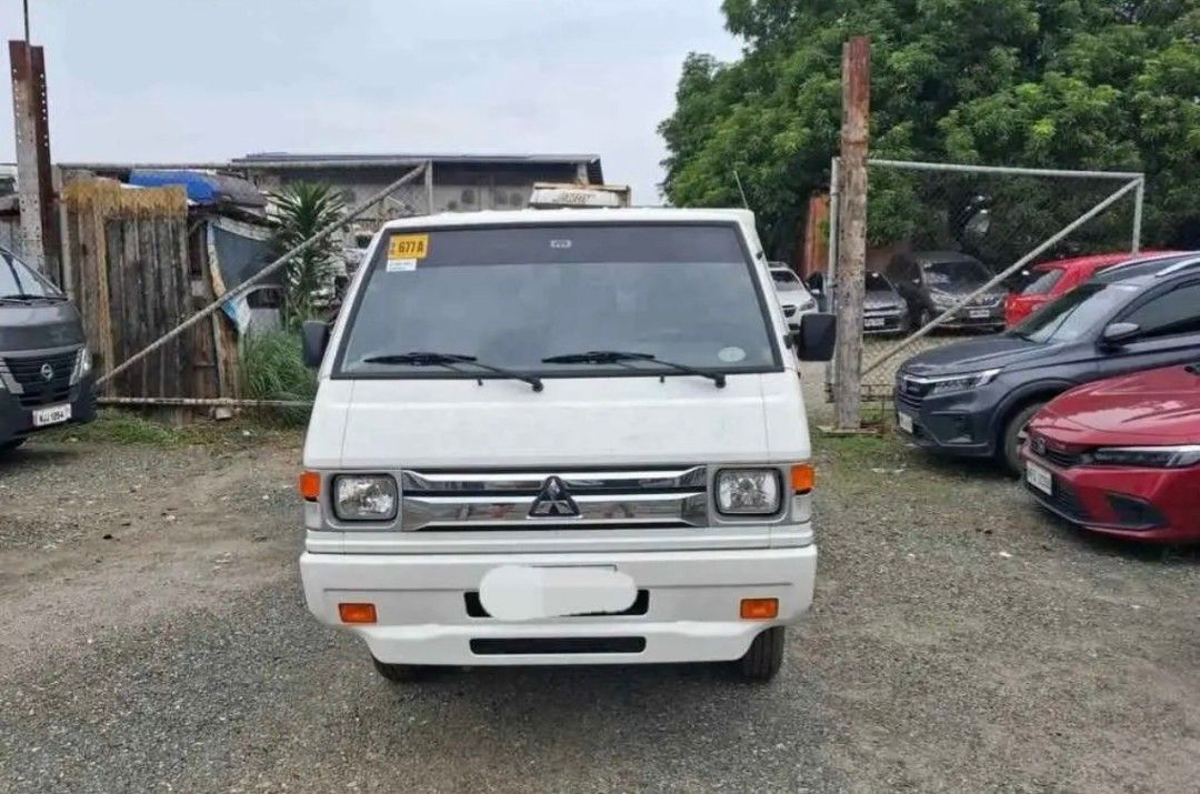 Hyundai starex gold platinum Auto (Category: Used Cars) located in Rizal. Submitted by MGTauto (Listing ID 1462484100, Image 1). Description: Rush Sale Mitsubishi L300 2025 No issue 820k.