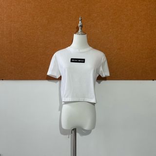 （分類：）位於 。 由 lion_resells 提交（商品編號 1462517281，圖片 1）。簡介： 。