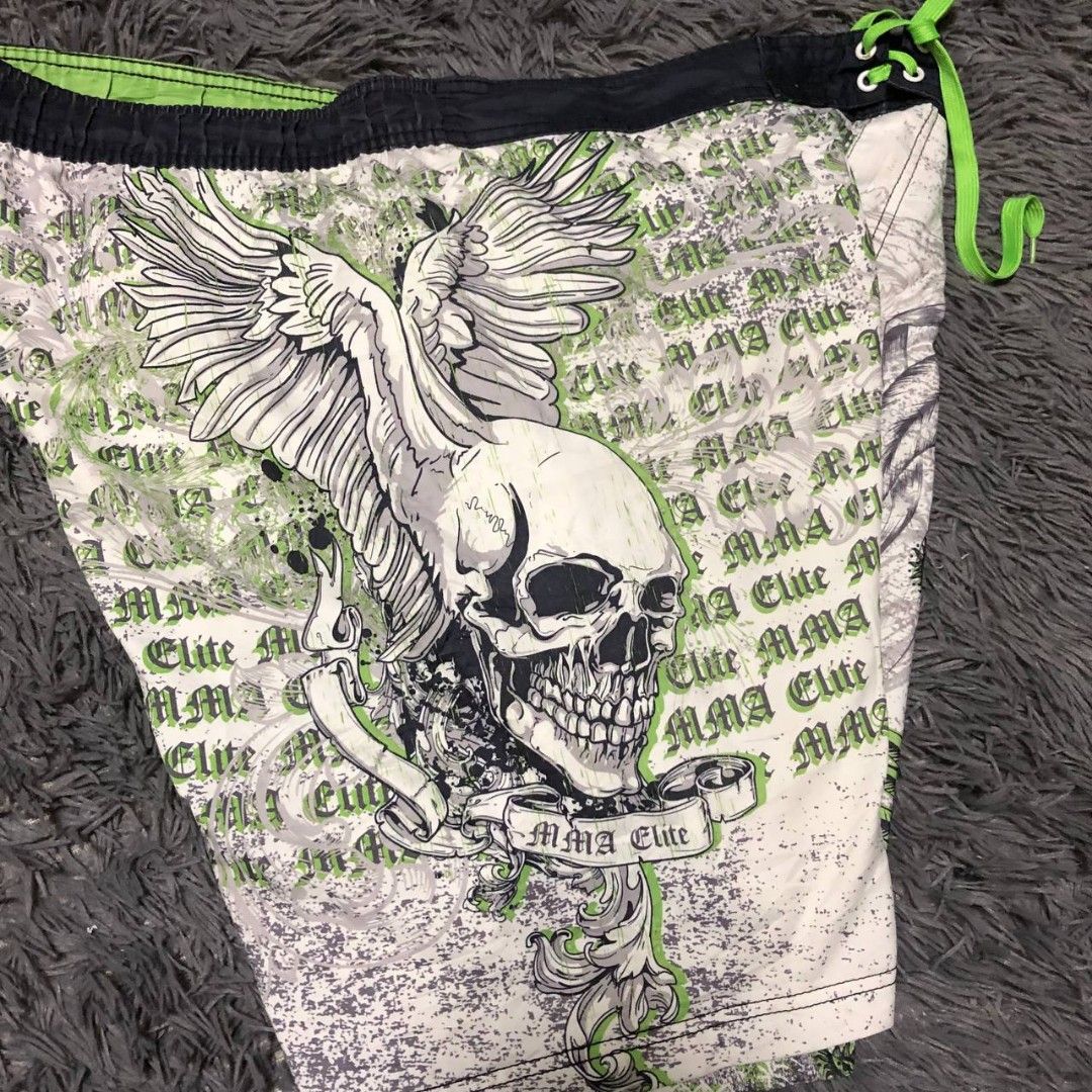 MMA Elite Short (Category: Shorts) located in Camiling. Submitted by thriftscape2024 (Listing ID 1462597133, Image 2). Description: Excellent Condition Color rate: 9/10 Issue: ❌❌❌ W: 26-40 L: 22 Thigh: 15.5 Leg Opening: 14.