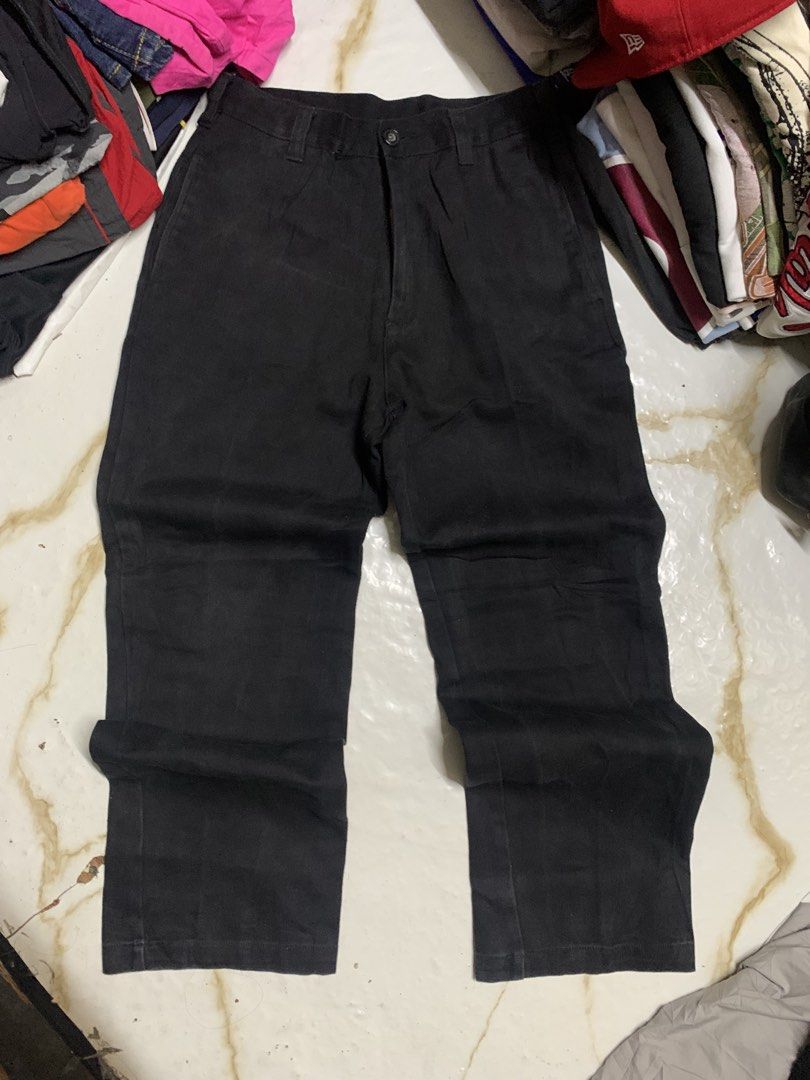 Modern Dickies Black Work Pants Size 30 (Category: Jeans) located in Iloilo. Submitted by johnpullan30303 (Listing ID 1462577754, Image 2). Description: - Brand: Dickies - Color: Black - Fit: Straight Leg - Closure: Button and Zip - Pockets: Two front, two back - Origin: Made in Hong Kong but authentic - Size: 30 - Ideal for: Everyday wear or work.