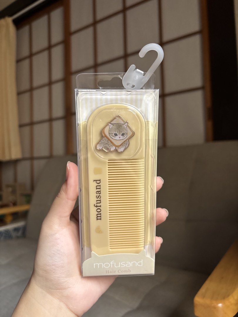 Mofusand Hair Comb (Category: Hair) located in Quezon City. Submitted by nini.corner (Listing ID 1462511291, Image 2). Description: Selling this for an affordable price! - Brand new - So cute!!.