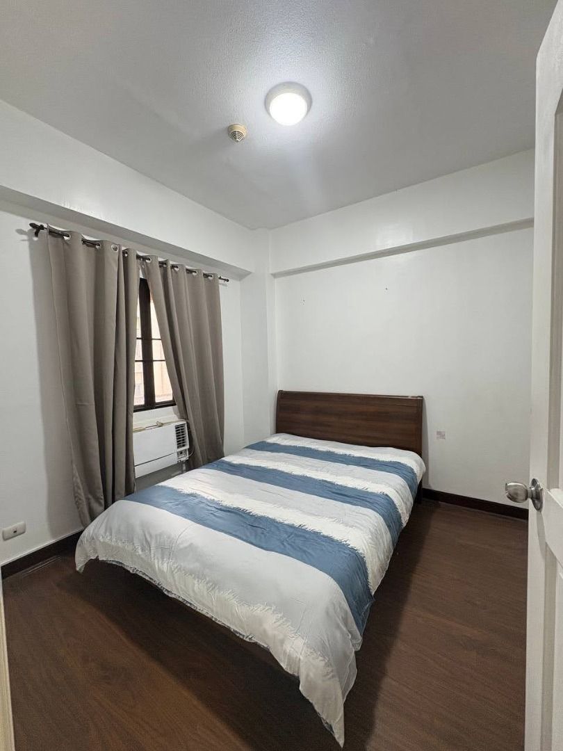 Montecito Residential Resort 1 BR unit (Category: Apartments & Condos) located in Quezon City. Submitted by jmpgutierrez (Listing ID 1462459802, Image 2). Description: For sale: Montecito Residential Resort 1 BR unit Cluster 6, Montecito Residential Resort, Newport City, Pasay City Floor area: 36.5 sqm Residential Condominium unit 1 BR 4th floor Furnished Direct to seller Asking price: PHP 5,500,000 https://www.pgr.com.ph/residential-1/2026/3/2/m