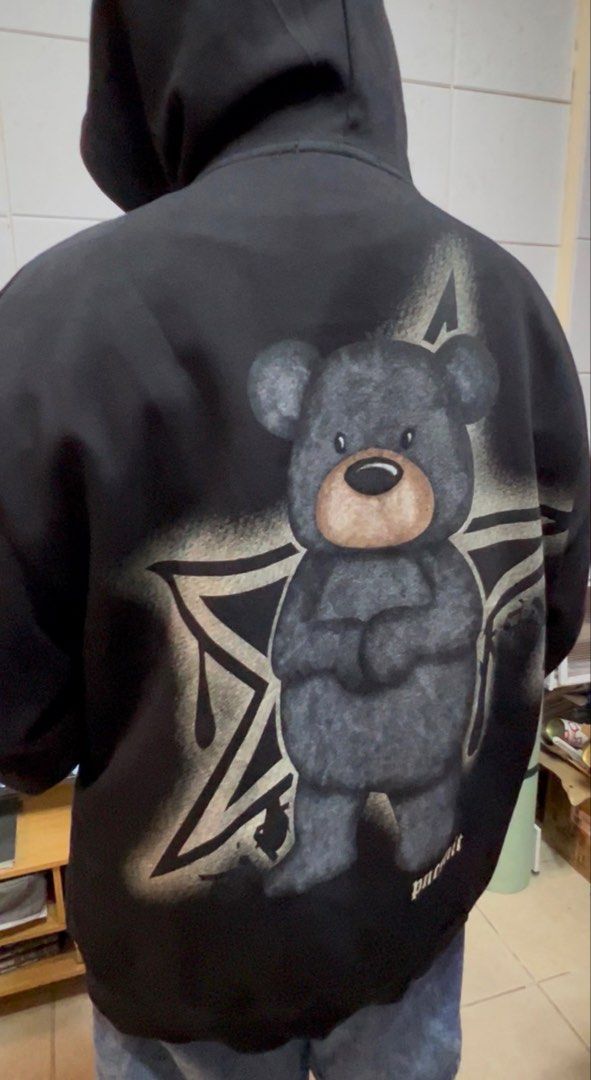 Brooklyn Bear Graphic Hoodie Size L (Category: Hoodies) located in Surigao. Submitted by boonz71_1971 (Listing ID 1462646145, Image 3). Description: Declutter sale - Gently used - Width 23” Length 26” - Brand: Moxieyuansu - Type: Hoodie - Color: Black - Size: L - Front Graphic: 'Brooklyn' - Back Graphic: Bear - Style: Casual wear - Condition: Please check photos for detailed condition..