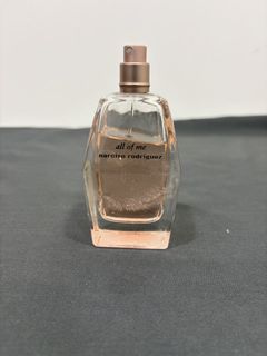 (Category: ) located in . Submitted by perfume_by_shaaa (Listing ID 1462473238, Image 1). Description: .