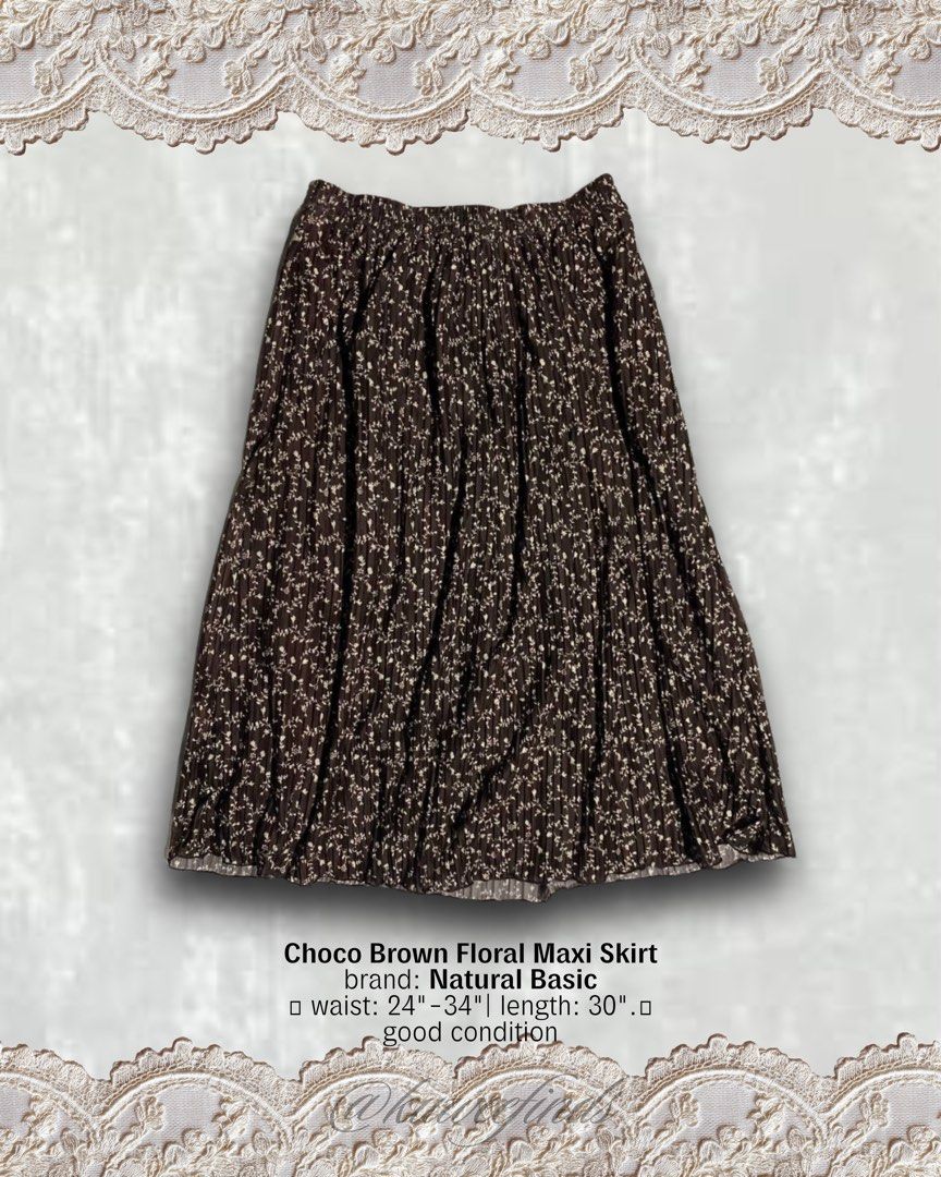 Natural Basic Choco Brown Floral Pleated Maxi Skirt (Category: Skirts) located in Paranaque City. Submitted by kuweefindsmnl (Listing ID 1462605783, Image 1). Description: - Choco brown maxi skirt - Delicate floral print - Comfortable elastic waistband - Pleated and flowy silhouette - Inner lining included - Versatile for casual outings or dressing up.