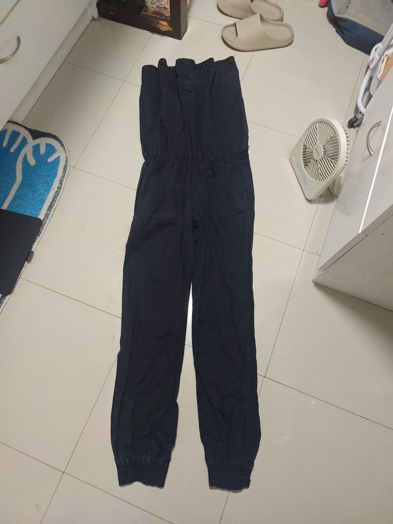 Navy Blue Strapless Jumpsuit with Elastic Waist (Category: Jumpsuits) located in Iloilo. Submitted by winnielewoo (Listing ID 1462604532, Image 1). Description: defects: top elastic is slightly loose, recommended for women with larger bust mop: gcash, paypal mod: j&t rfs: decluttering.