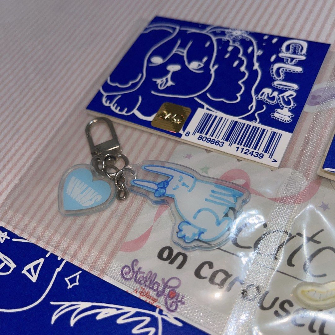 NEWJEANS DOODLE KEYRINGS (PER PIECE) (Category: Character Goods) located in Marikina City. Submitted by catc.c (Listing ID 1462573453, Image 2). Description: ATTENTION!!🐇🐇🐇🐇🐇 Price is per piece. Official merch. RARE!!! Cute little doodles by the girls, made into keyrings.🫶🏻 MINJI (Unsealed but like new) - AVAILABLE DANIELLE (Sealed) - AVAILABLE HAERIN (Unsealed but like new) - AVAILABLE HYEIN (Sealed) - AVAILABLE RFS: Need funds, so I’m do