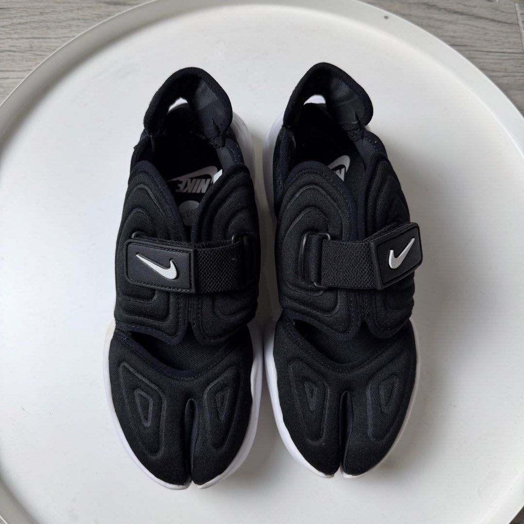 Nike Aqua Rift Tabi (Category: Sneakers) located in Manila. Submitted by wornagainstudios2 (Listing ID 1462641811, Image 2). Description: .