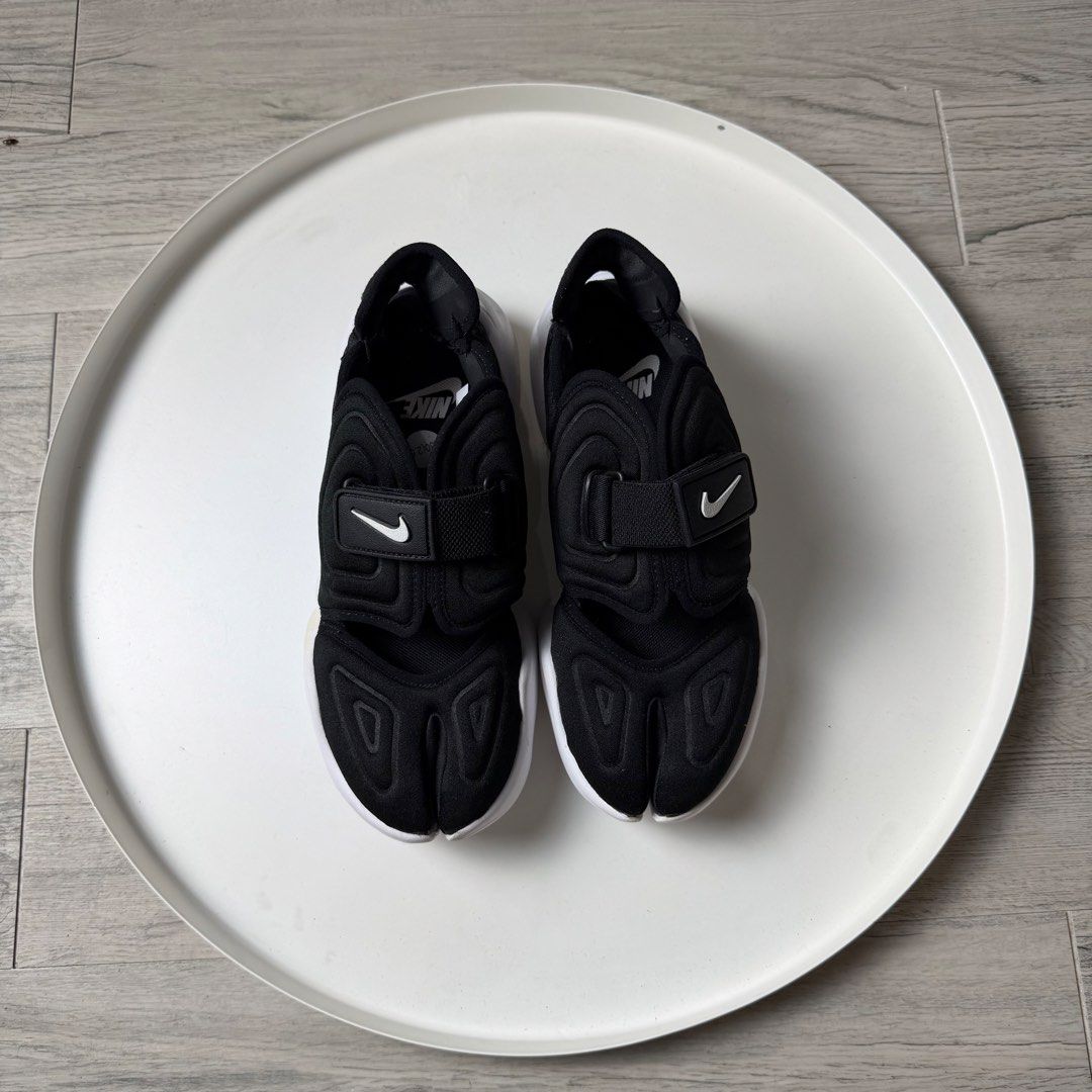 Nike Aqua Rift Tabi (Category: Sneakers) located in Manila. Submitted by wornagainstudios2 (Listing ID 1462641811, Image 1). Description: .