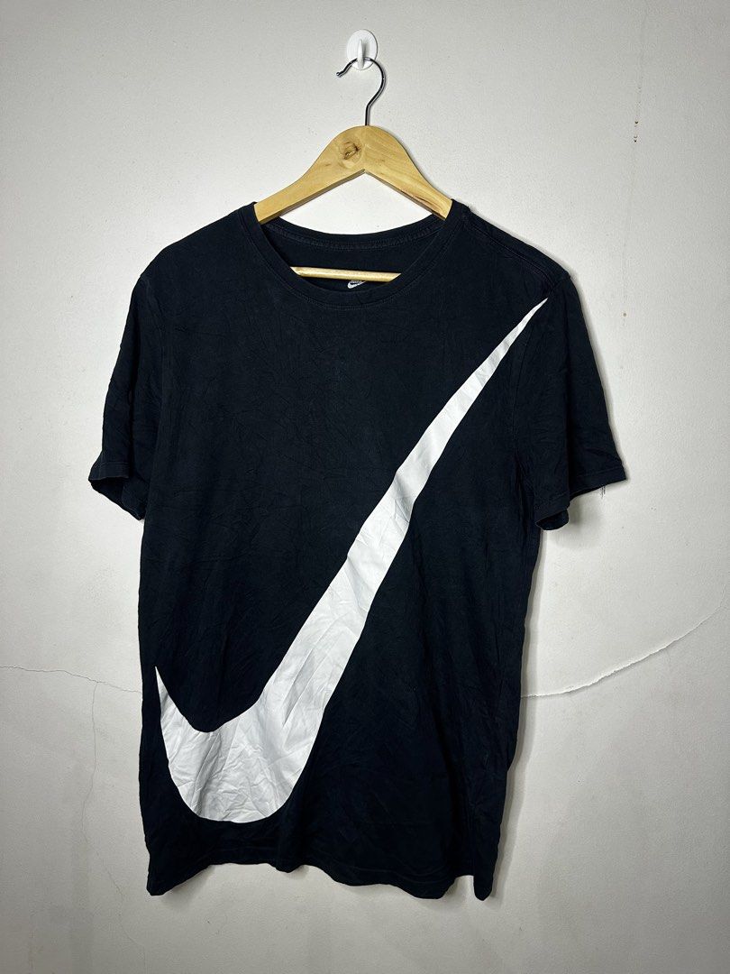 NIKE BIG SWOOSH (Category: Tshirts & Polo Shirts ) located in Molave. Submitted by thriftmate13 (Listing ID 1462500568, Image 1). Description: .