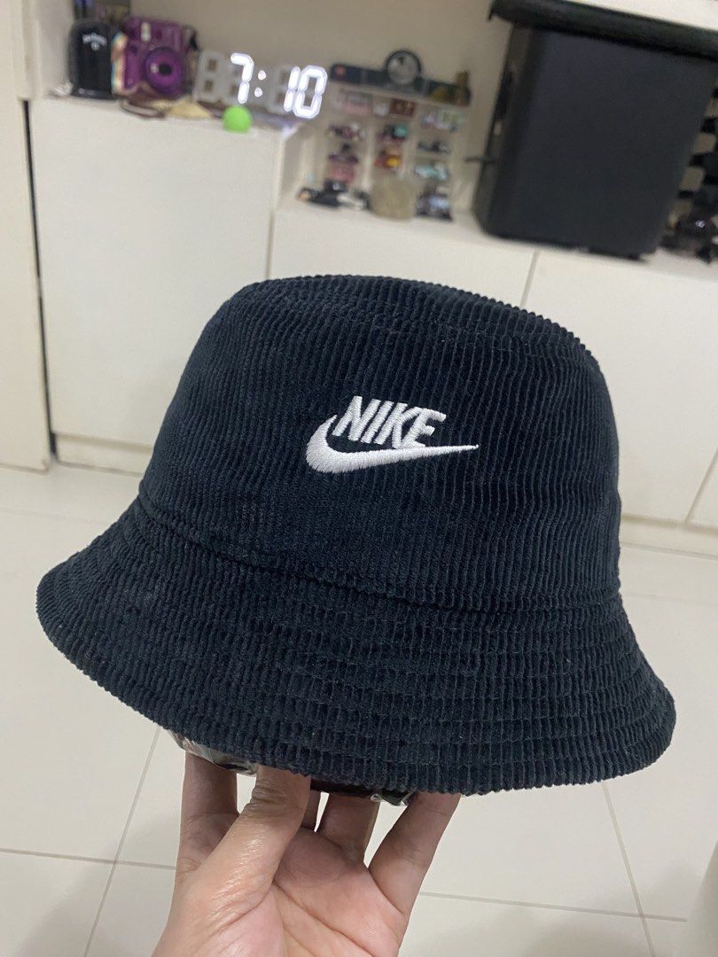 Nike corduroy bucket hat (Category: Caps & Hats) located in Santa Maria. Submitted by jordangail (Listing ID 1462520849, Image 1). Description: Unisex Med to large Corduroy 9.8/10 Excellent to as new Malinis Mine na Gcash Lbc Jnt God bless.