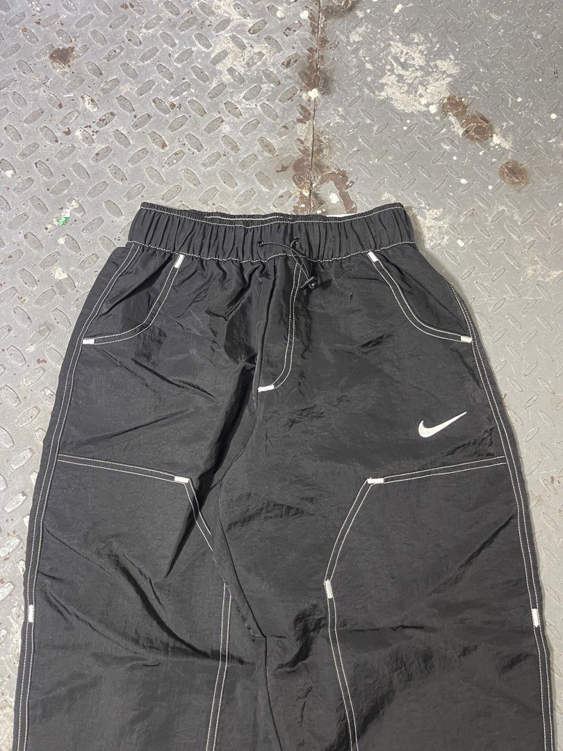 Nike Double knee pants (Category: Swim Trunks & Board Shorts) located in Manila. Submitted by mine2ownit (Listing ID 1462652831, Image 2). Description: Small waist 26-30 Brand new authentic No issue Loc manila.