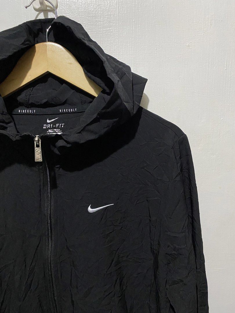 NIKE DRI FIR (Category: Coats, Jackets and Outerwear) located in General Santos City (Dadiangas). Submitted by itzzur.rapi (Listing ID 1462585767, Image 2). Description: 21x27 Dimension Excellent Condition NO ISSUE.
