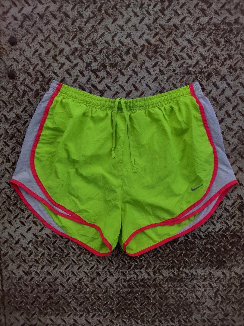 NIKE DRI-FIT TEMPO RUNNING SHORTS (Category: Shorts) located in Manila. Submitted by saiintthrift (Listing ID 1462528519, Image 1). Description: Condition: Excellent condition Size: 12 x 14.2 ( L ) Color rate: 11/10 Issue: Paint Stain ( NOT VISIBLE ) ig: saiintthrift fb: Saiint Thrift tiktok: saiint.thrift carousell: saiintthrift 380 + sf.