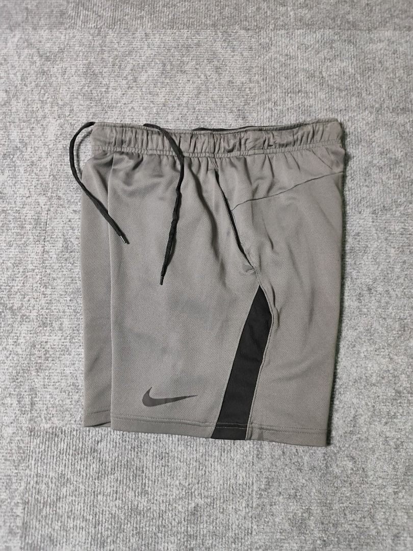 Nike Men's Grey Athletic Shorts (Category: Shorts) located in Gapan. Submitted by asupzkie (Listing ID 1462669223, Image 3). Description: #PTPADMINTHANKS FOR SALE Nike Men's Grey Athletic Shorts Dimes: 30-31x16 Color Rate 9.9/10 Excellent Like New Condition Pm For More Details and Picture Unlimited Vouch and Video Call Location: Nueva Ecija Pass Cop/Cod Courier: J&T.
