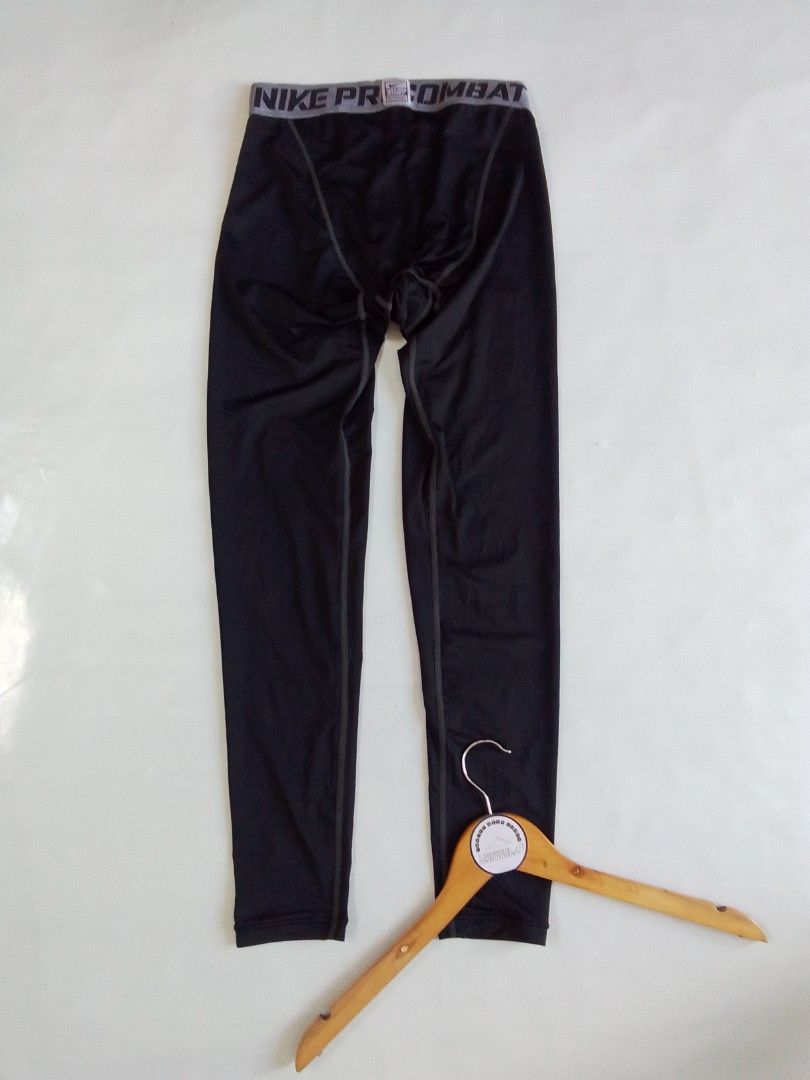 Nike Pro Combat Dri-Fit Compression Tights Black Size L (Category: Activewear) located in Malilipot. Submitted by santosbolofer (Listing ID 1462502073, Image 2). Description: Nike Pro Combat Dri-Fit Compression Tights Black Size large on tag Waistline 31-33 Length 33 Excellent condition✨ 9.5/10 colorate 350 plus sf Loc. Bicol.