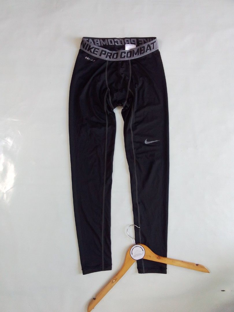 Nike Pro Combat Dri-Fit Compression Tights Black Size L (Category: Activewear) located in Malilipot. Submitted by santosbolofer (Listing ID 1462502073, Image 1). Description: Nike Pro Combat Dri-Fit Compression Tights Black Size large on tag Waistline 31-33 Length 33 Excellent condition✨ 9.5/10 colorate 350 plus sf Loc. Bicol.